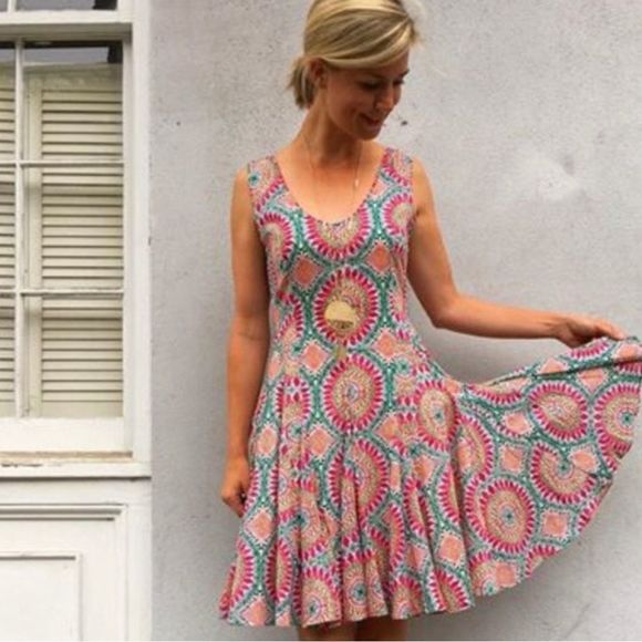HD in Paris Dresses & Skirts - Anthropologie HD Paris Women’s Dress 6 South Island Multicolor Boho Geometric